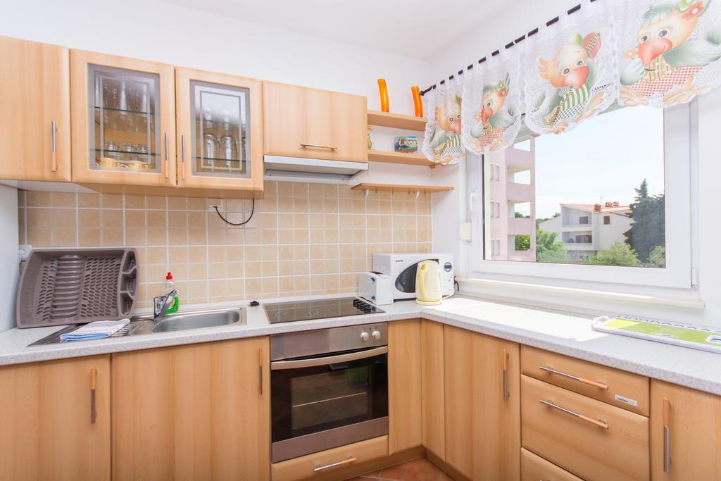 Apartment Horizont Трогір Екстер'єр фото